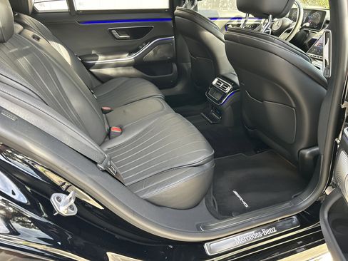 Certified 2023 Mercedes-Benz S 580 4MATIC Sedan w/ AMG Line image 42