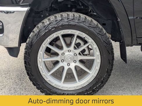 Used 2025 RAM 1500 Laramie image 13