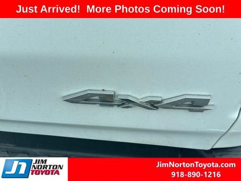 Used 2024 RAM 1500 Laramie AWD/4WD image 7