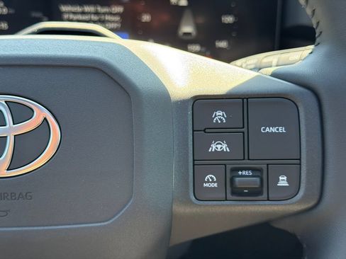 New 2026 Toyota RAV4 XSE w/ Weather Package AWD/4WD image 31