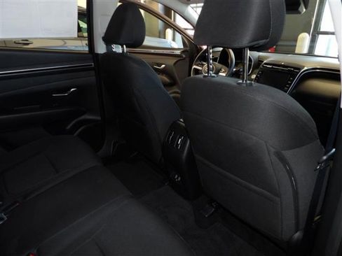 Used 2023 Hyundai Tucson SEL image 16
