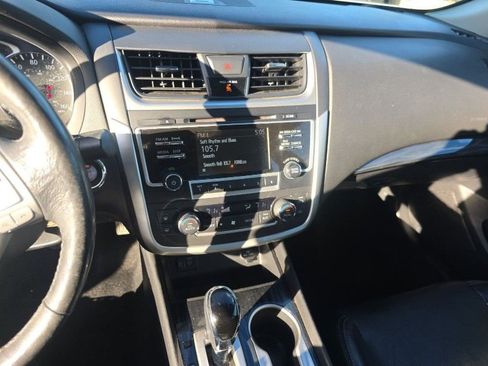 Used 2017 Nissan Altima 2.5 SL image 24