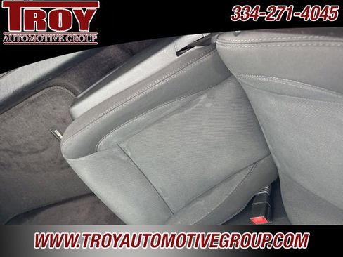 Used 2017 Dodge Charger SE image 13