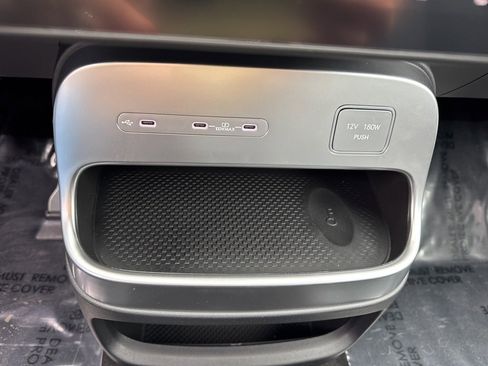 Used 2026 Hyundai Ioniq 9 Calligraphy image 27