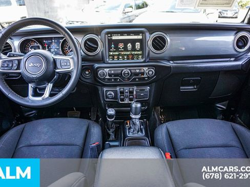 Used 2023 Jeep Gladiator Overland image 25