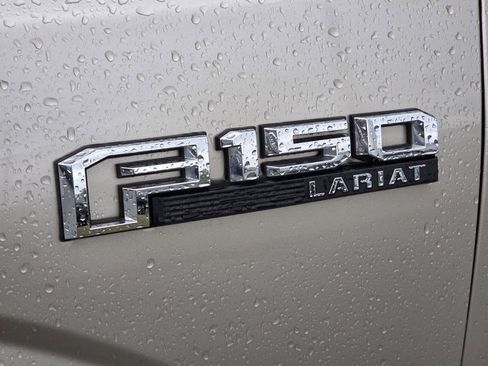 Used 2017 Ford F150 Lariat w/ Equipment Group 502A Luxury image 3