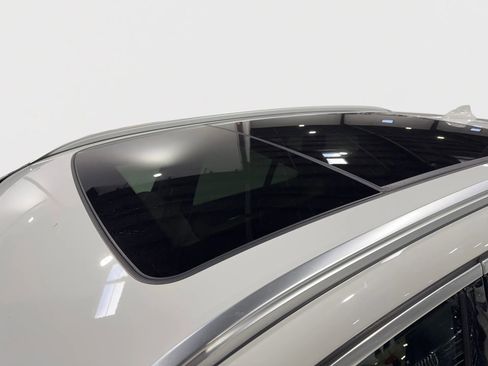 Used 2021 BMW X3 sDrive30i w/ Convenience Package image 18