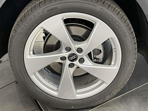 New 2025 Audi Q5 Premium Plus image 12