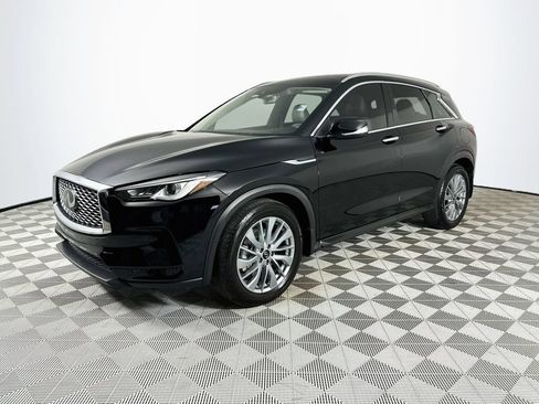 Used 2025 INFINITI QX50 Luxe AWD/4WD image 3