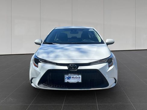 Used 2022 Toyota Corolla LE w/ LE Convenience Package image 8