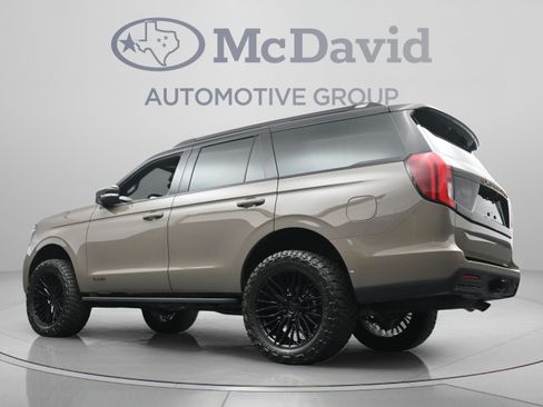 Used 2027 Ford Expedition Tremor w/ Driver's Package AWD/4WD image 30