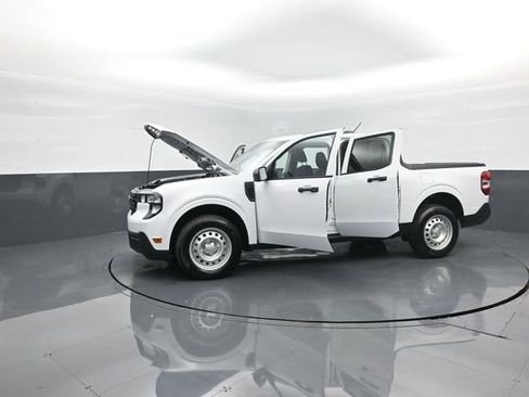 New 2026 Ford Maverick XL image 41