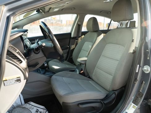 Used 2015 Kia Forte EX w/ UVO Package W/17" Alloys image 20