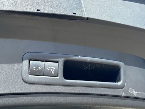 Used 2022 Lexus UX 250h 250h Base w/ Premium Package image 33