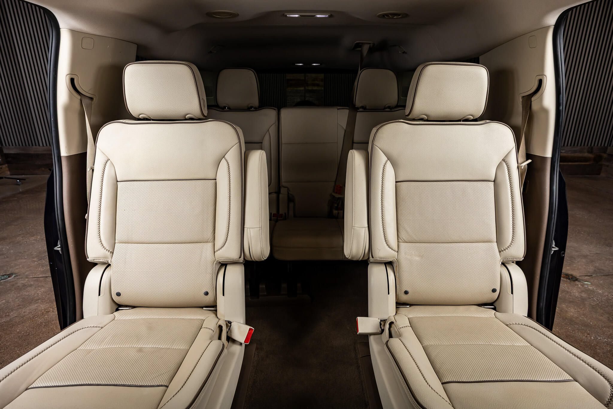Used 2021 GMC Yukon XL Denali RWD image 31