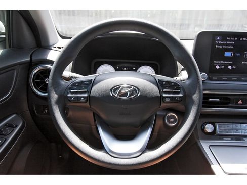 Certified 2023 Hyundai Kona SE w/ Cargo Package FWD image 16