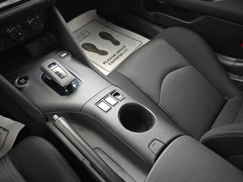 Used 2024 Nissan Z Sport w/ Floor Mat Package RWD image 22