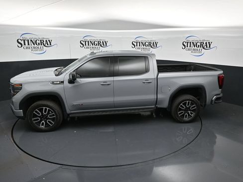 Used 2025 GMC Sierra 1500 AT4 w/ AT4 Premium Package AWD/4WD image 21