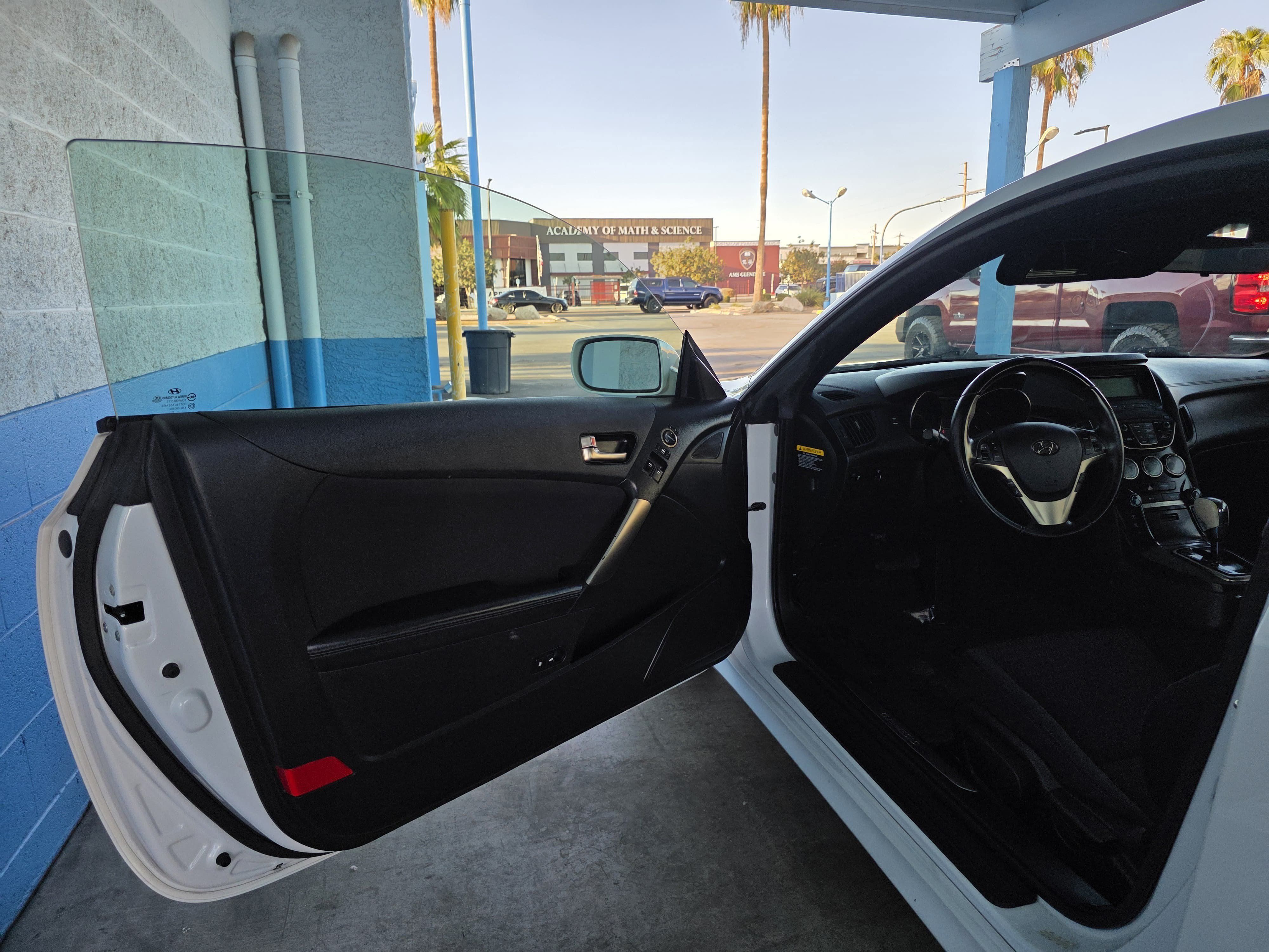 Used 2013 Hyundai Genesis 2.0T RWD image 6