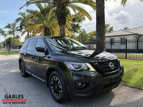 Used 2020 Nissan Pathfinder SV w/ Rock Creek Edition AWD/4WD image 4