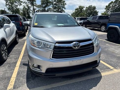 Used 2014 Toyota Highlander Limited Platinum AWD/4WD image 5