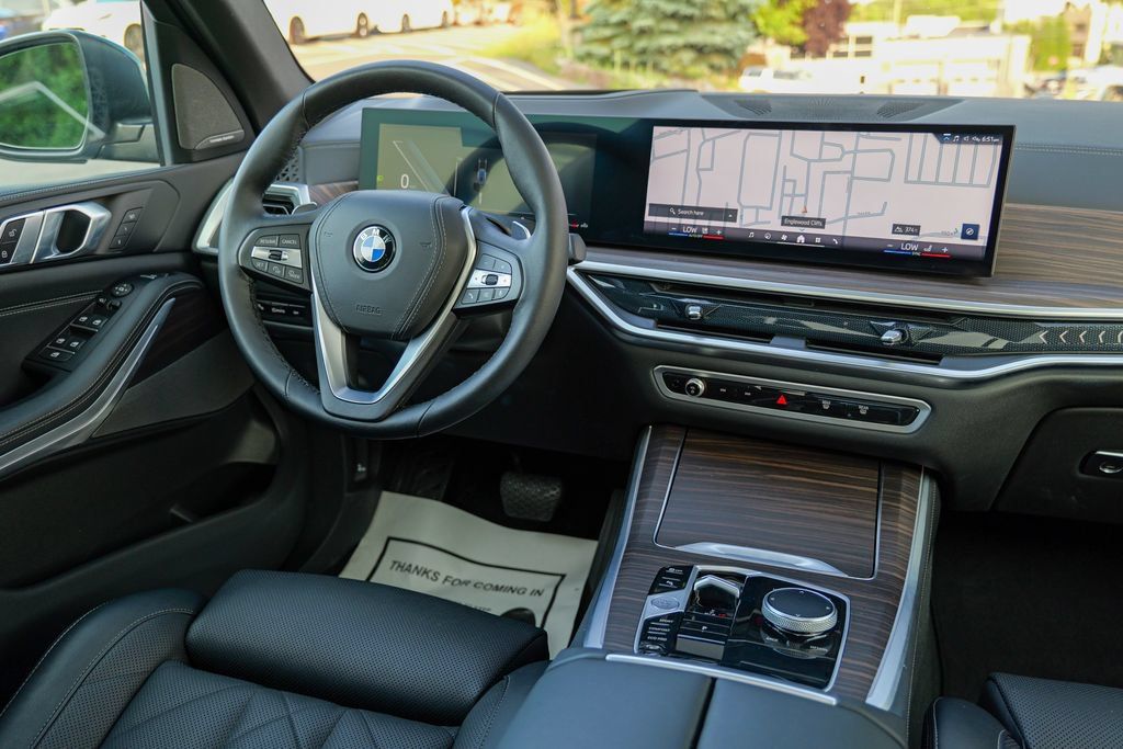 Used 2024 BMW X5 xDrive40i w/ Premium Package AWD/4WD image 42