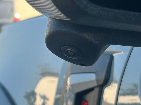 New 2026 Ford F150 Lariat w/ Equipment Group 502A High image 17