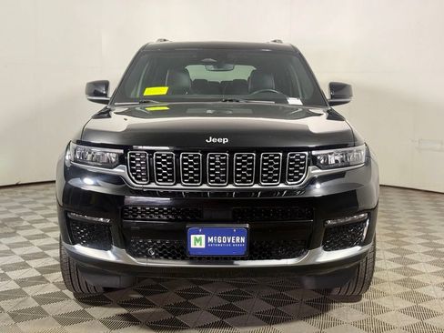 Used 2022 Jeep Grand Cherokee L Summit w/ Luxury Tech Group V AWD/4WD image 10