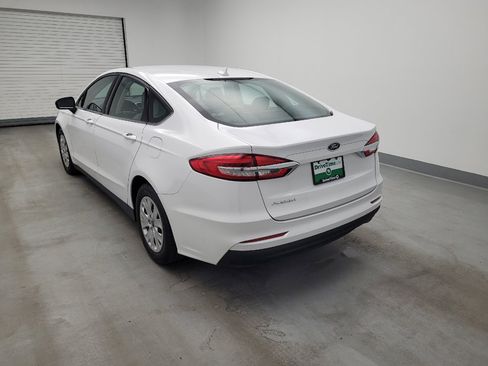 Used 2020 Ford Fusion S FWD image 5
