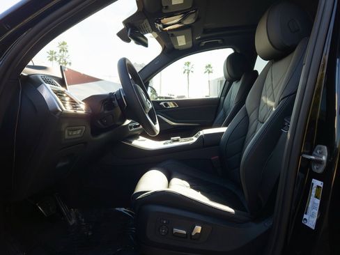 New 2026 BMW X5 sDrive40i w/ M Sport Package image 10