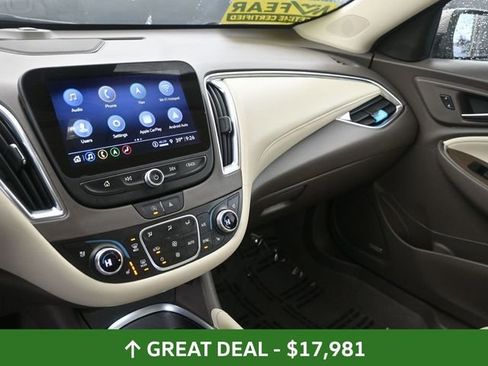 Used 2024 Chevrolet Malibu LT image 24