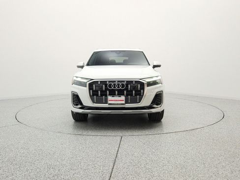 Used 2025 Audi Q7 3.0T Premium Plus AWD/4WD image 2