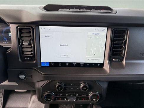 New 2026 Ford Bronco Badlands image 14