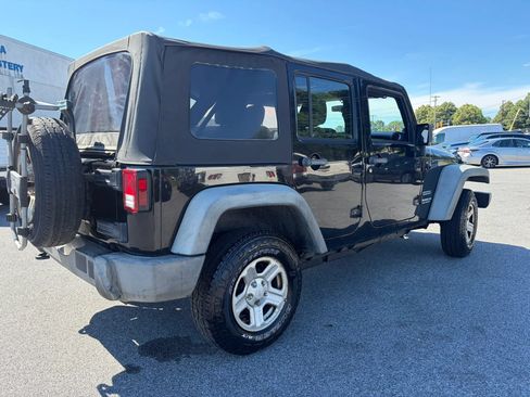 Used 2011 Jeep Wrangler Unlimited Sport AWD/4WD image 10