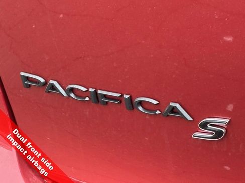 New 2026 Chrysler Pacifica Select w/ S Appearance Package image 42