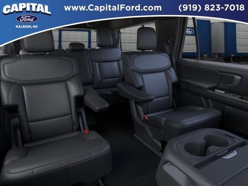 New 2026 Ford Expedition Max Platinum w/ Stealth Performance Package AWD/4WD image 11