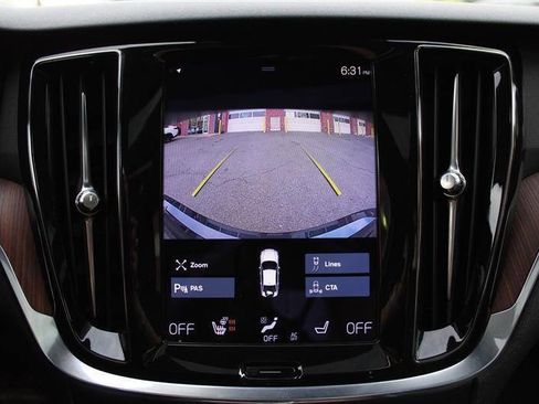 Used 2021 Volvo S60 T5 Momentum FWD image 19