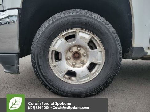 Used 2016 Chevrolet Silverado 1500 LT w/ LT Fleet Convenience Package image 8