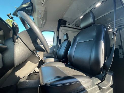 Used 2025 Ford Transit 250 image 13