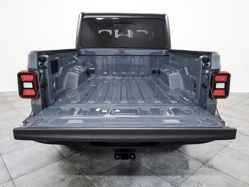 New 2026 Jeep Gladiator Sport AWD/4WD image 15