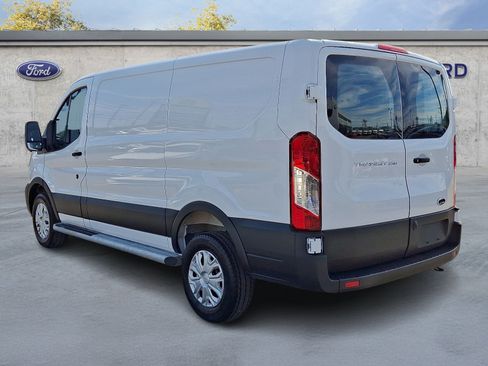 Used 2025 Ford Transit 250 Low Roof w/ Exterior Upgrade Package RWD image 4