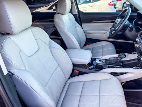 Used 2020 Kia Telluride SX image 16