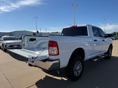 Used 2022 RAM 2500 Big Horn w/ Snow Chief Group AWD/4WD image 5