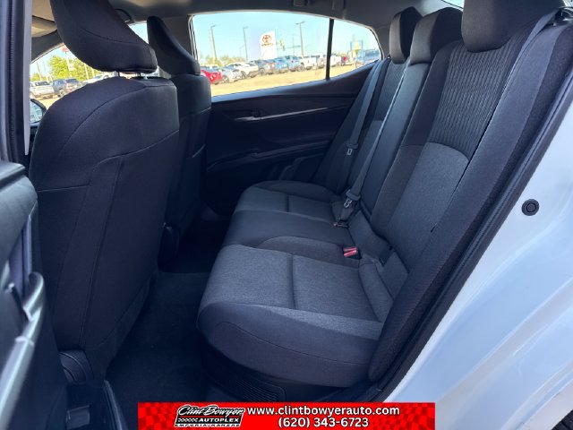 Used 2025 Toyota Camry LE FWD image 25