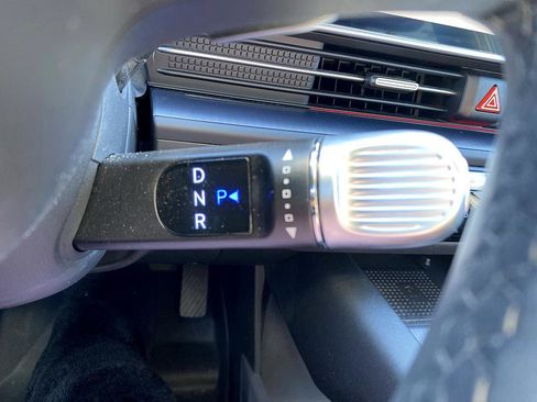 Used 2023 Hyundai Ioniq 6 SEL image 18