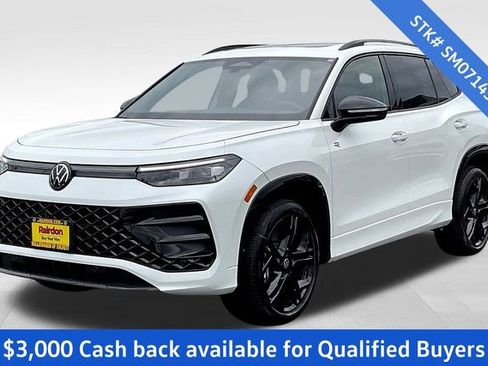 New 2025 Volkswagen Tiguan SE R-Line image 2