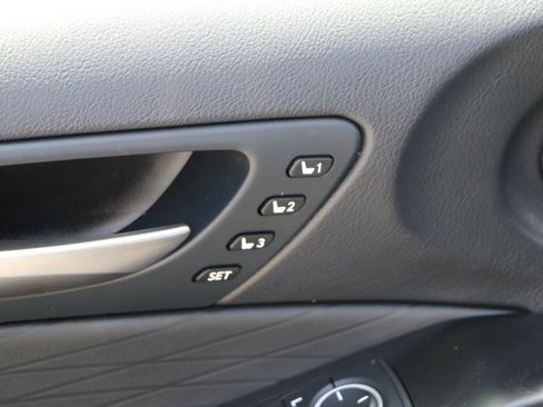 Used 2023 Lexus IS 300 w/ Premium Package RWD image 18