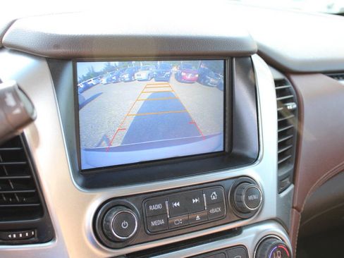 Used 2016 Chevrolet Tahoe LTZ AWD/4WD image 16