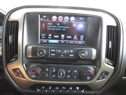 Used 2019 GMC Sierra 3500 Denali w/ Duramax Plus Package AWD/4WD image 17