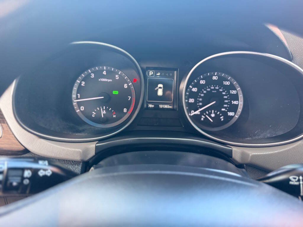 Used 2018 Hyundai Santa Fe Sport w/ 2.4L Value Package 02 FWD image 19